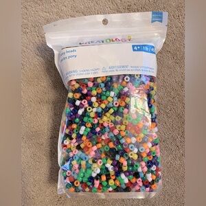 Creatology multicolored solid pony beads